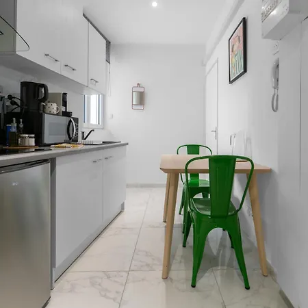 Les Stins - Appartements Climatises - Centre Ville Vichy Exterior photo