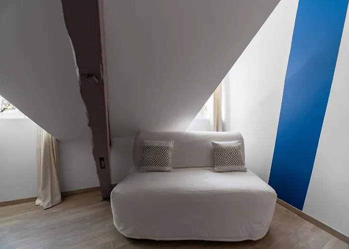 Les Stins - Appartements Climatises - Centre Ville