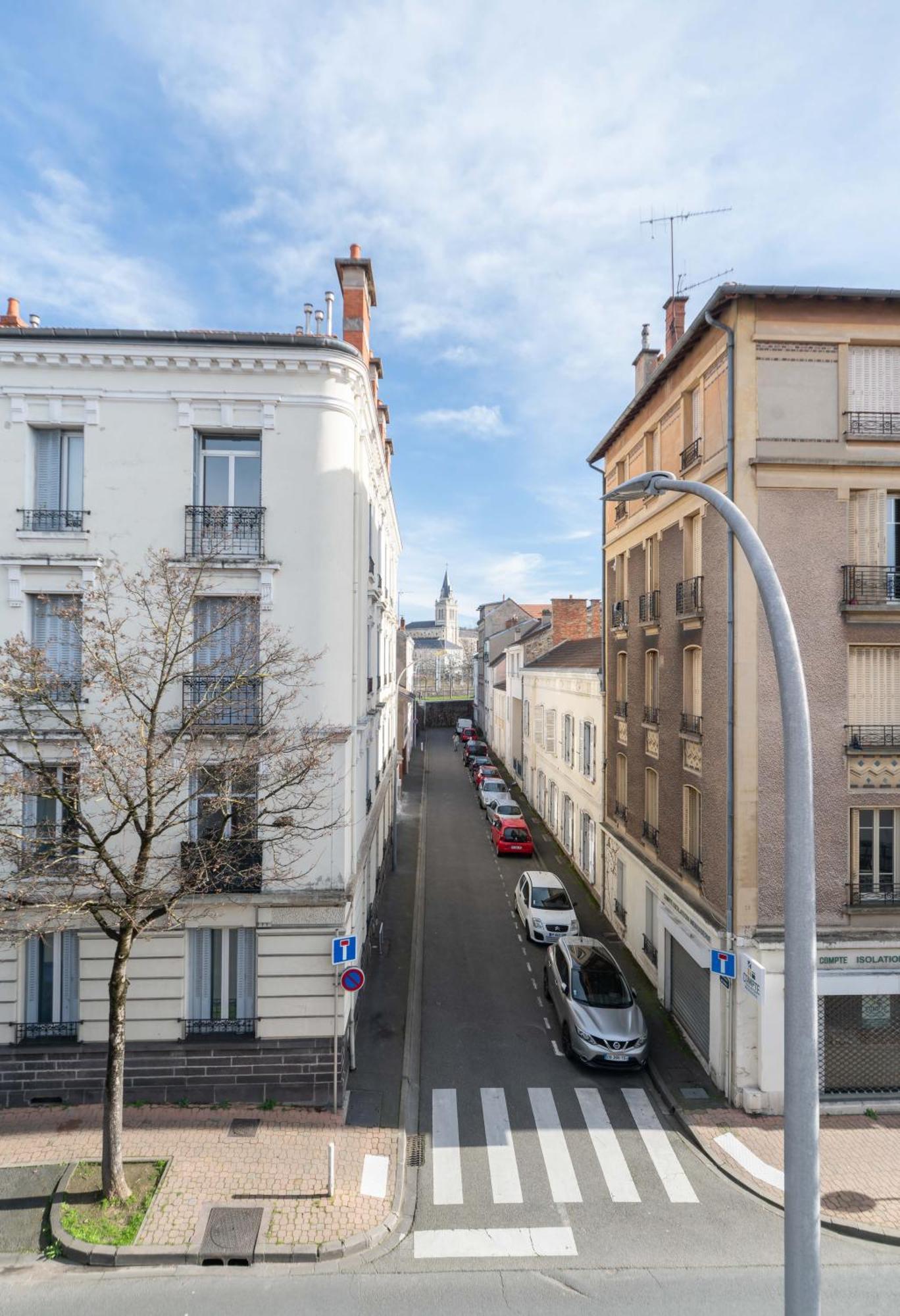 Appartement Les Stins - Climatises - Centre Vichy